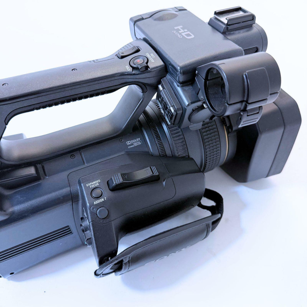 Sony HDR-AX 2000 AVCHD Professional Camcorder Video Camera No Battery