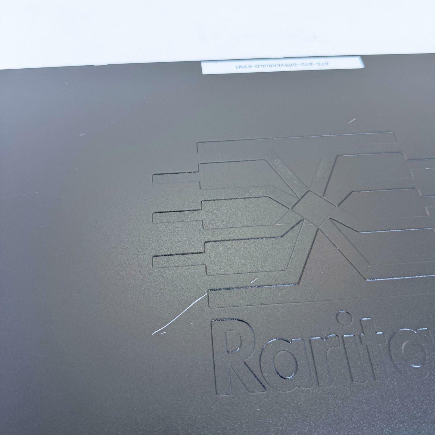 Raritan Dominion DKX3-232 32-Port KVM Over IP Switch