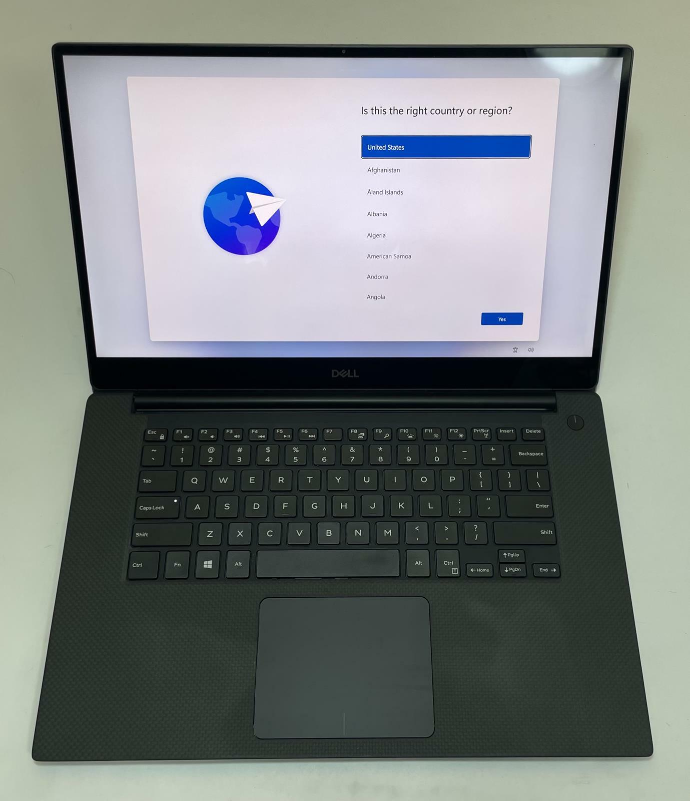 DELL PRECISION 5540 15" Touch Laptop i9 9980HK 32GB 512GB NVMe W11 Quadro T2000