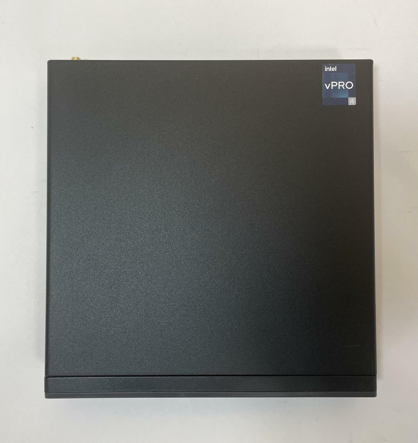 LENOVO THINKCENTRE M80Q GEN3 Tiny Desktop i5-12500T 16GB 256GB NVMe WIN11 -Good