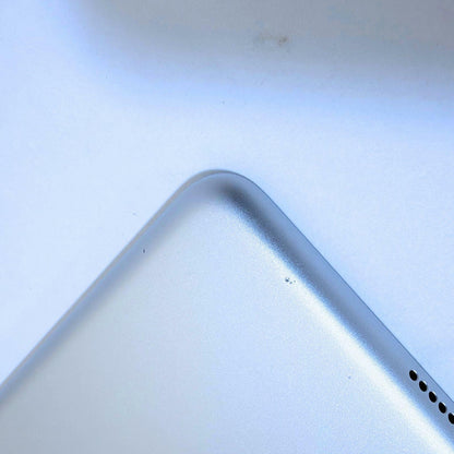 Apple iPad (8th Gen) A2270 10.2" 32GB WiFi Silver - Good