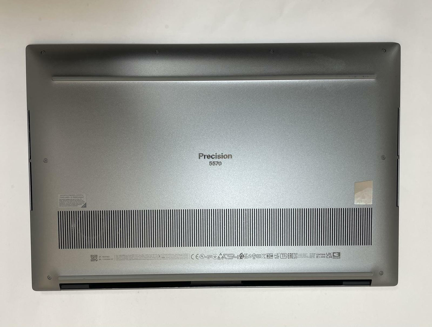 DELL PRECISION 5570 15" Touch Laptop Core i7 12700H 32GB 512GB NVMe WIN11P -Good