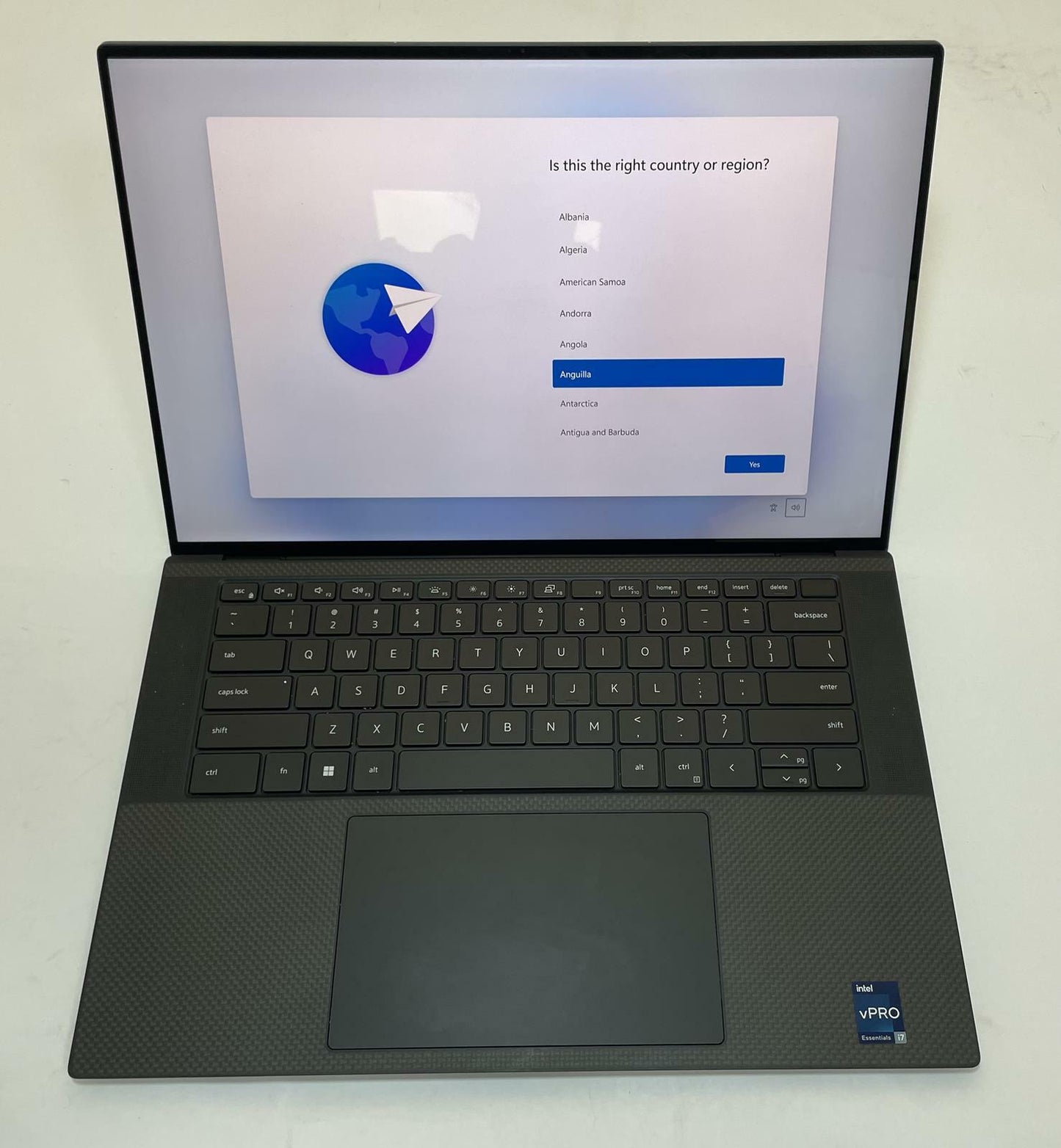 DELL PRECISION 5570 15" Touch Laptop Core i7 12700H 32GB 512GB WIN11P -Very Good