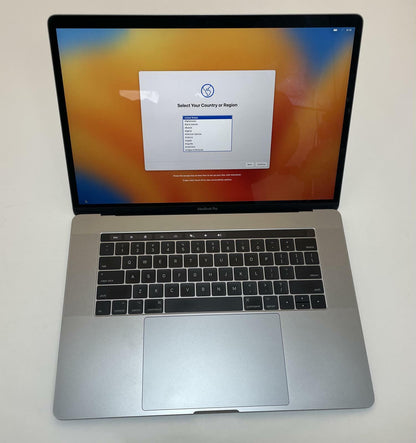 APPLE MacBook Pro A1707 2017 15" Core i7 7820HQ 16GB 512GB SSD Gray Ventura-READ