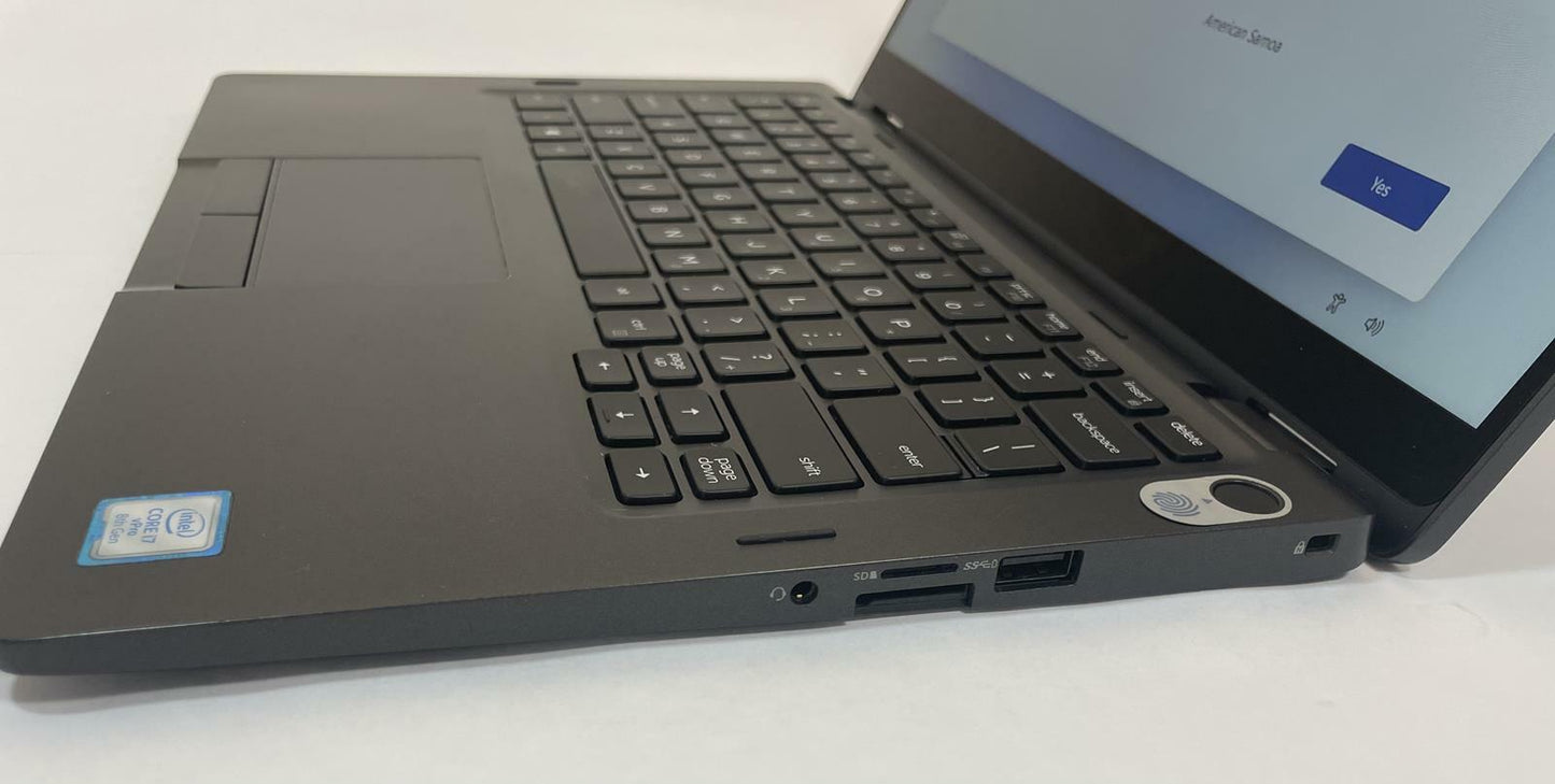DELL LATITUDE 5300 2-IN-1 13" Laptop Core i7 8665U 16GB 256GB Windows 11 -Good