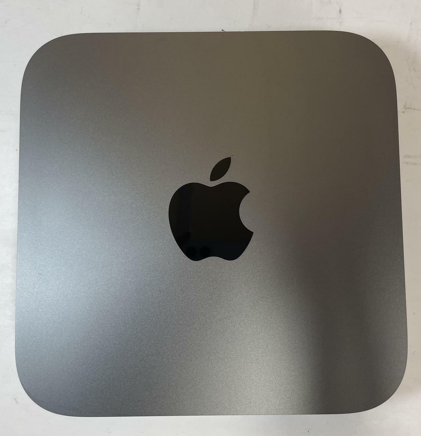APPLE Mac Mini A1993 2018 Intel Core i5 8500B 8GB RAM 256GB NVMe Sonoma