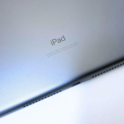 APPLE iPad (8th Gen) A2429 10.2" 32GB Wi-Fi Only Space Gray
