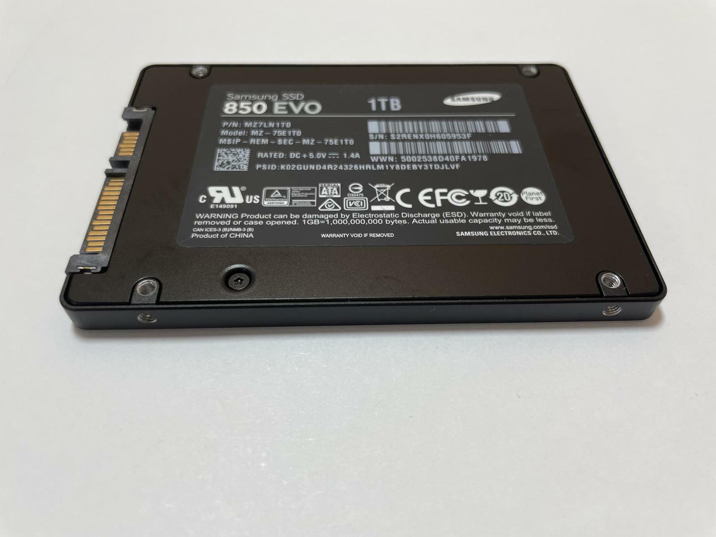 Samsung 850 EVO MZ-75E1T0 1TB 2.5" SATA 6Gb/s Internal SSD