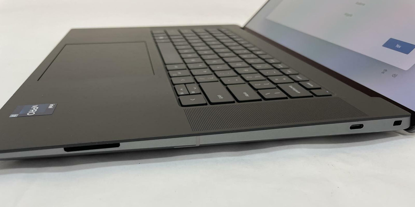 DELL PRECISION 5680 16" Touch Laptop Core i7-13800H 32GB 512GB NVMe WIN11 -Good