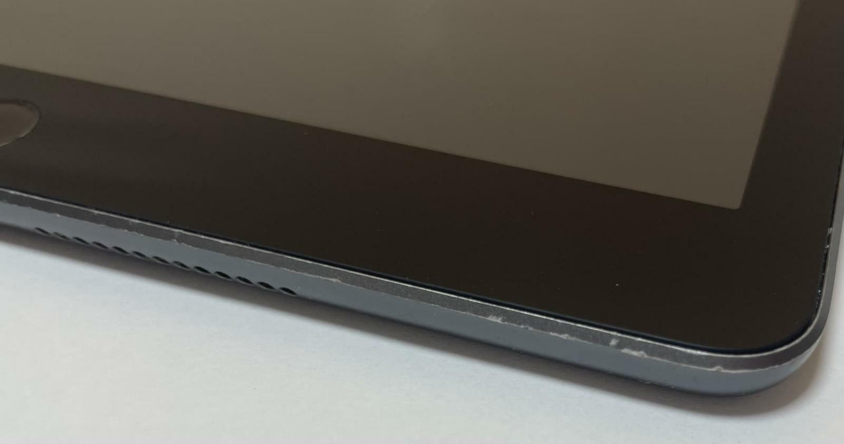 APPLE iPad (8th Gen) A2429 10.2" 32GB Unlocked Space Gray iOS
