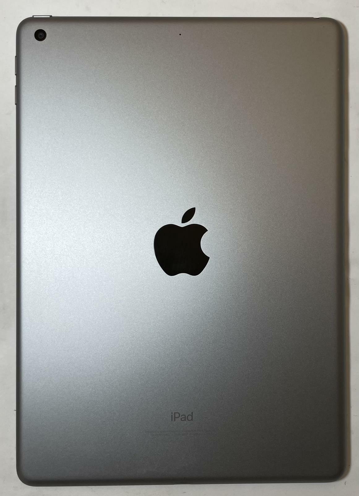 Apple iPad 5th Gen A1822 9.7" 32GB WiFi Only Gray iOS -Very Good