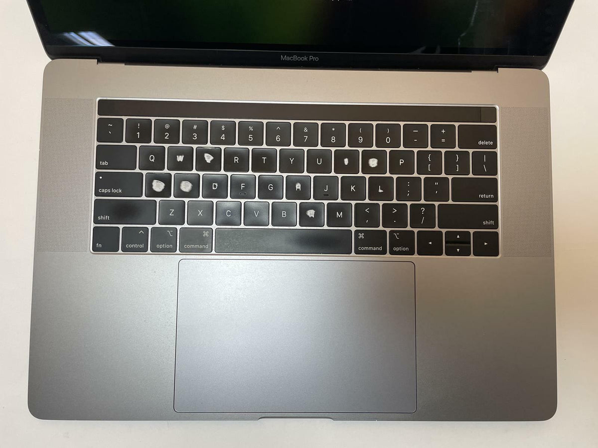 APPLE MacBook Pro A1990 2019 15" Core i9 9880H 16GB 512GB SSD Gray Sequoia