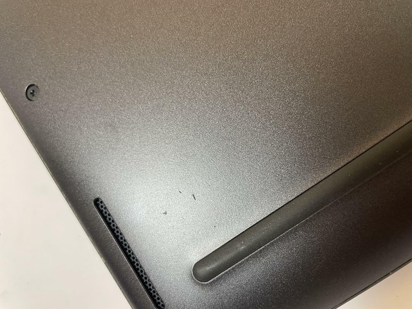 DELL LATITUDE 5300 2-IN-1 13" Laptop Core i7 8665U 16GB 256GB WIN11 -Very Good