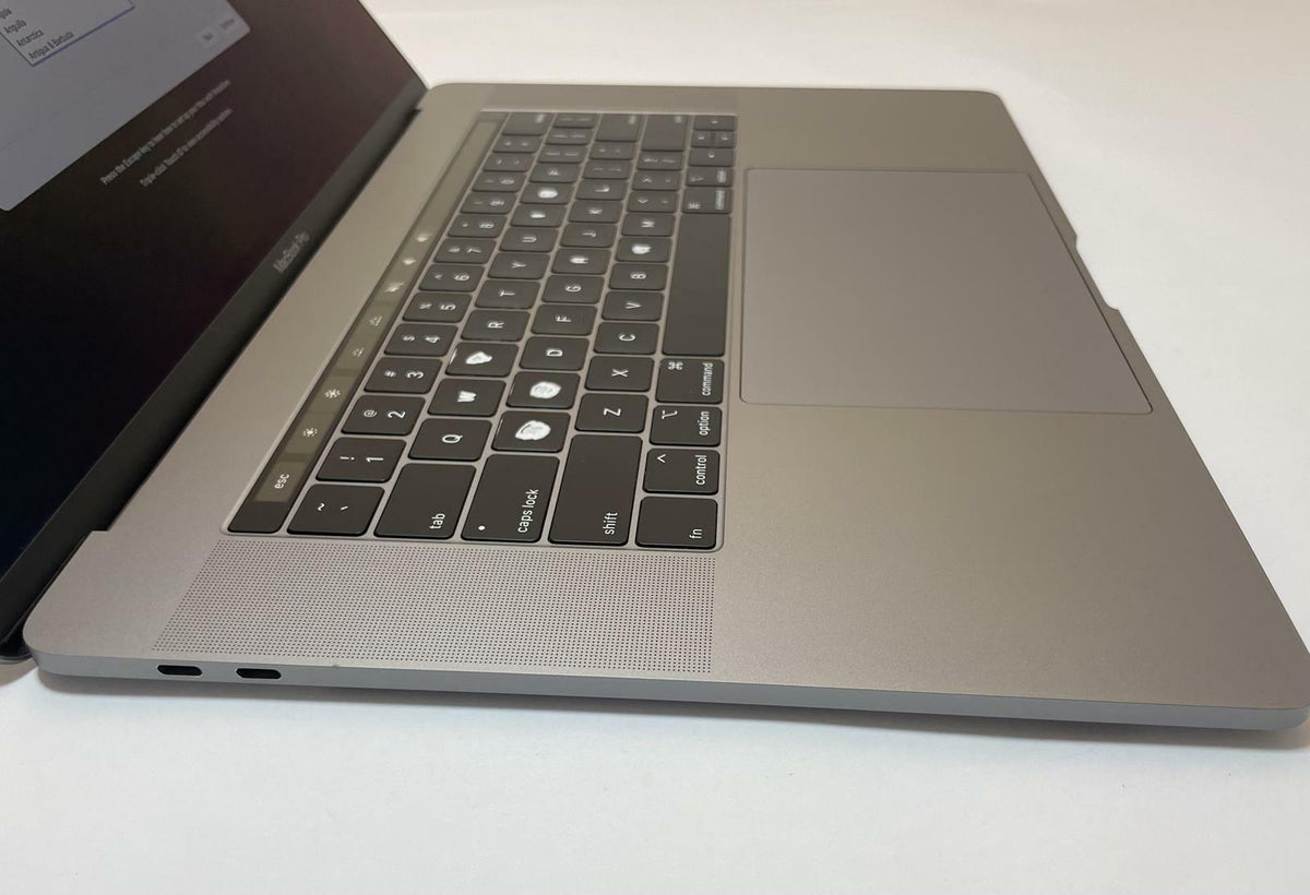 APPLE MacBook Pro A1990 2019 15" Core i9 9880H 16GB 512GB SSD Gray Sequoia