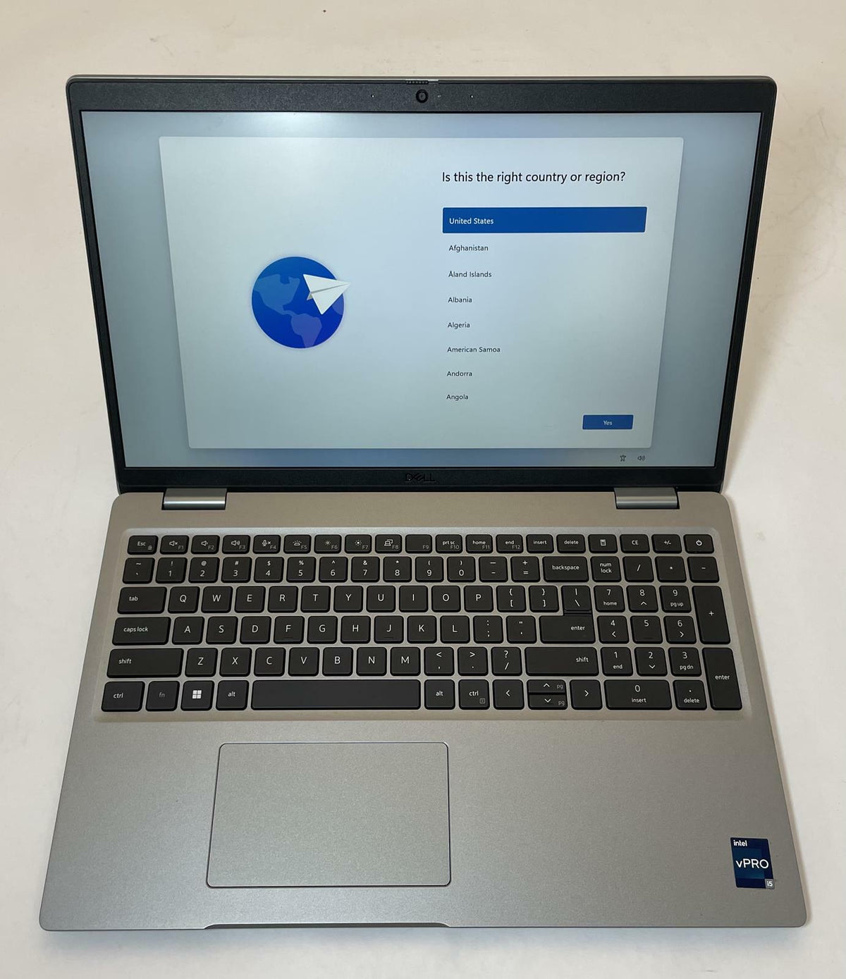 DELL PRECISION 3570 15" Laptop i5-1245U 16GB 256GB NVMe WIN11 Quadro T550 -Good