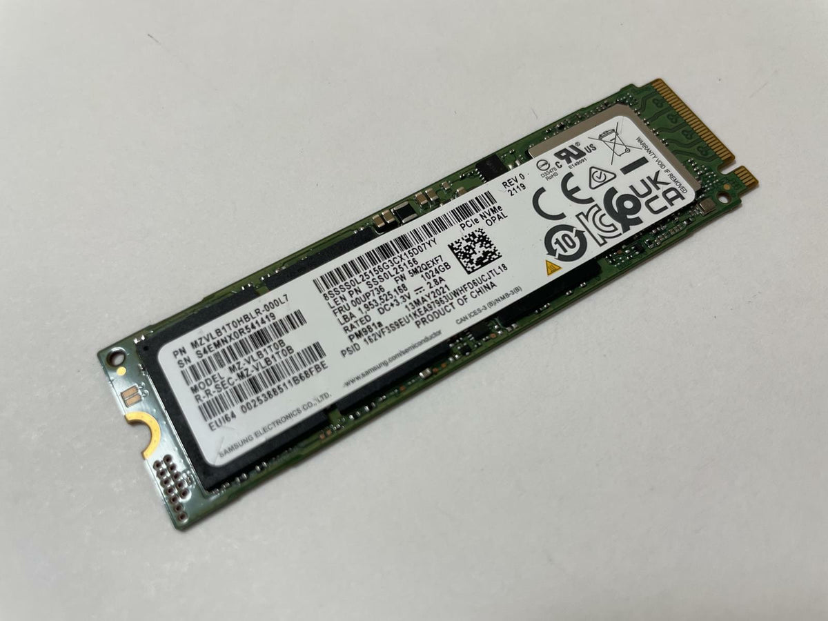 SAMSUNG MZ-VLB1T0B PM981a 1TB M.2 2280 PCIe 3 x4 NVMe Internal SSD