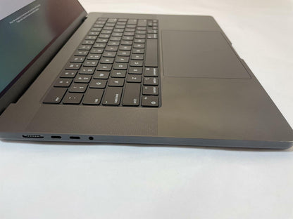APPLE MacBook Pro A2991 2023 16" M3 Pro 18GB 512GB SSD Black Tahoe -Good