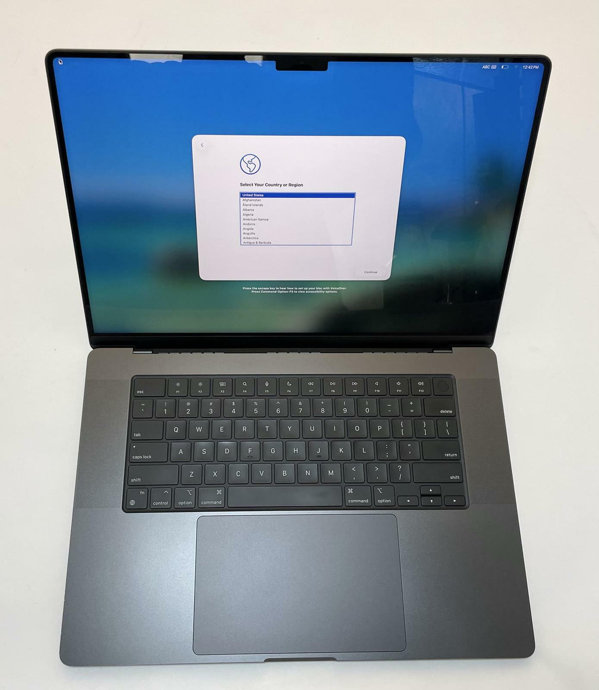 APPLE MacBook Pro A3403 2024 16" M4 Pro 48GB 512GB SSD Black Tahoe -Good