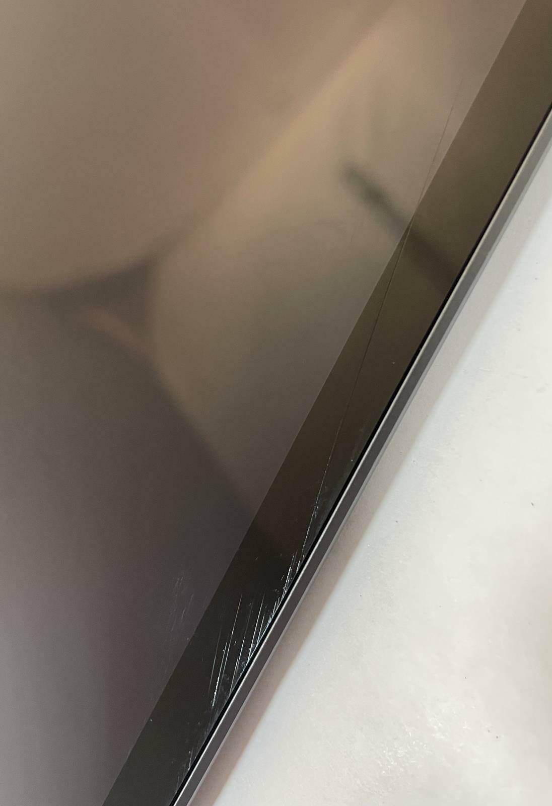 APPLE iPad 9th Gen A2603 10.2" 64GB Wi-Fi + Cellular Gray iOS