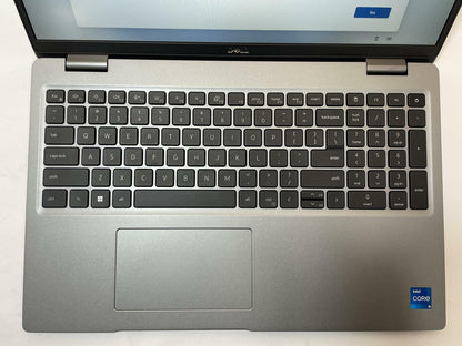 DELL LATITUDE 5530 15" Laptop Core i5-1245U 16GB 256GB NVMe Windows 11-Very Good