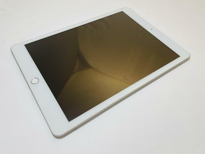 APPLE iPad (8th Gen) A2428 10.2" 32GB Unlocked White & Silver -Good