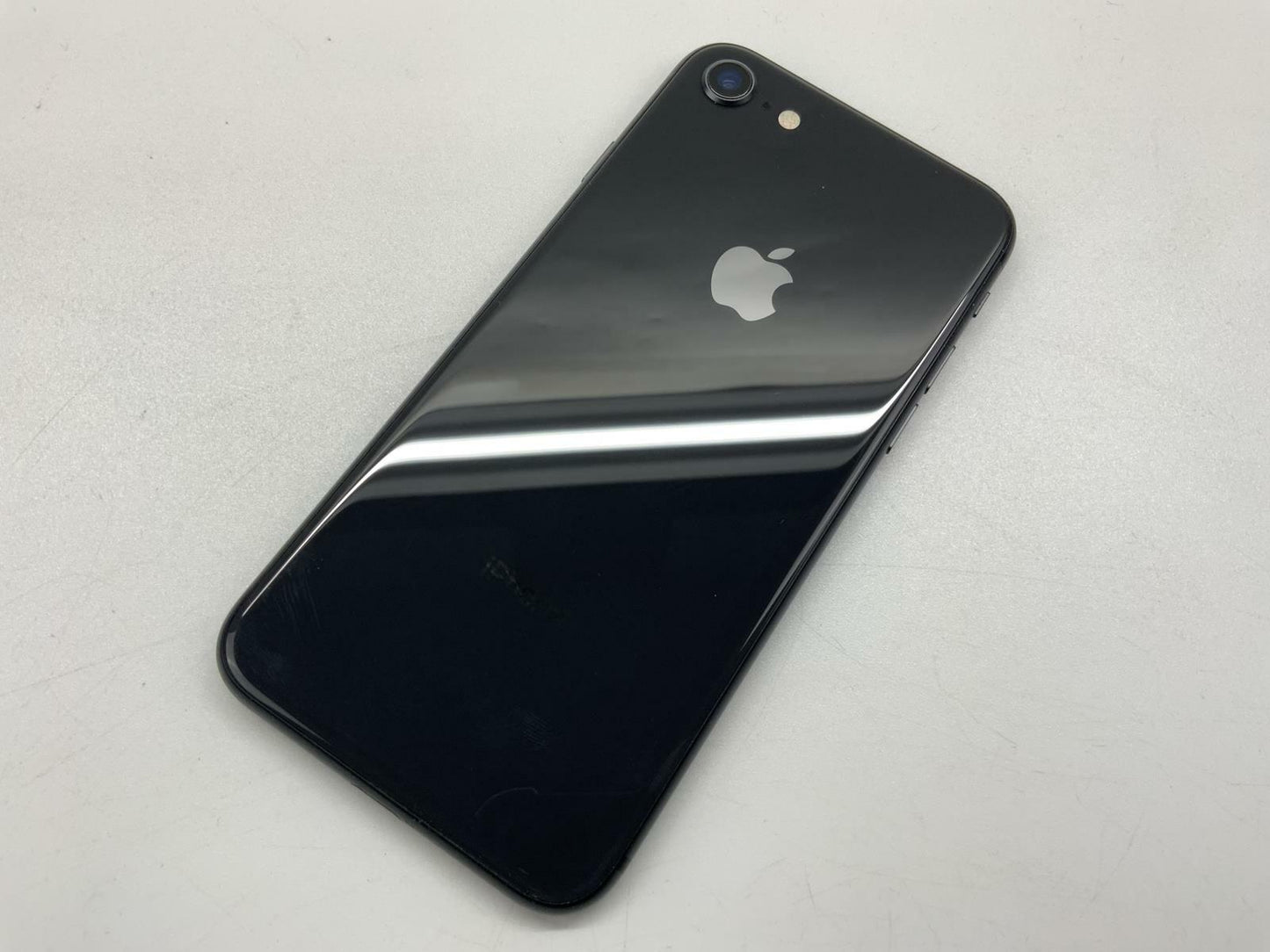 APPLE iPhone 8 A1905 64GB AT&T Black iOS -Very Good