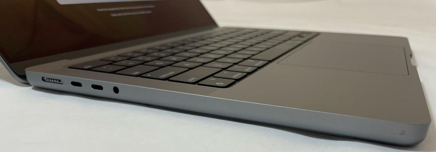 APPLE MacBook Pro A2442 2021 14" Apple M1 Pro 16GB 512GB SSD Gray Sequoia -Good