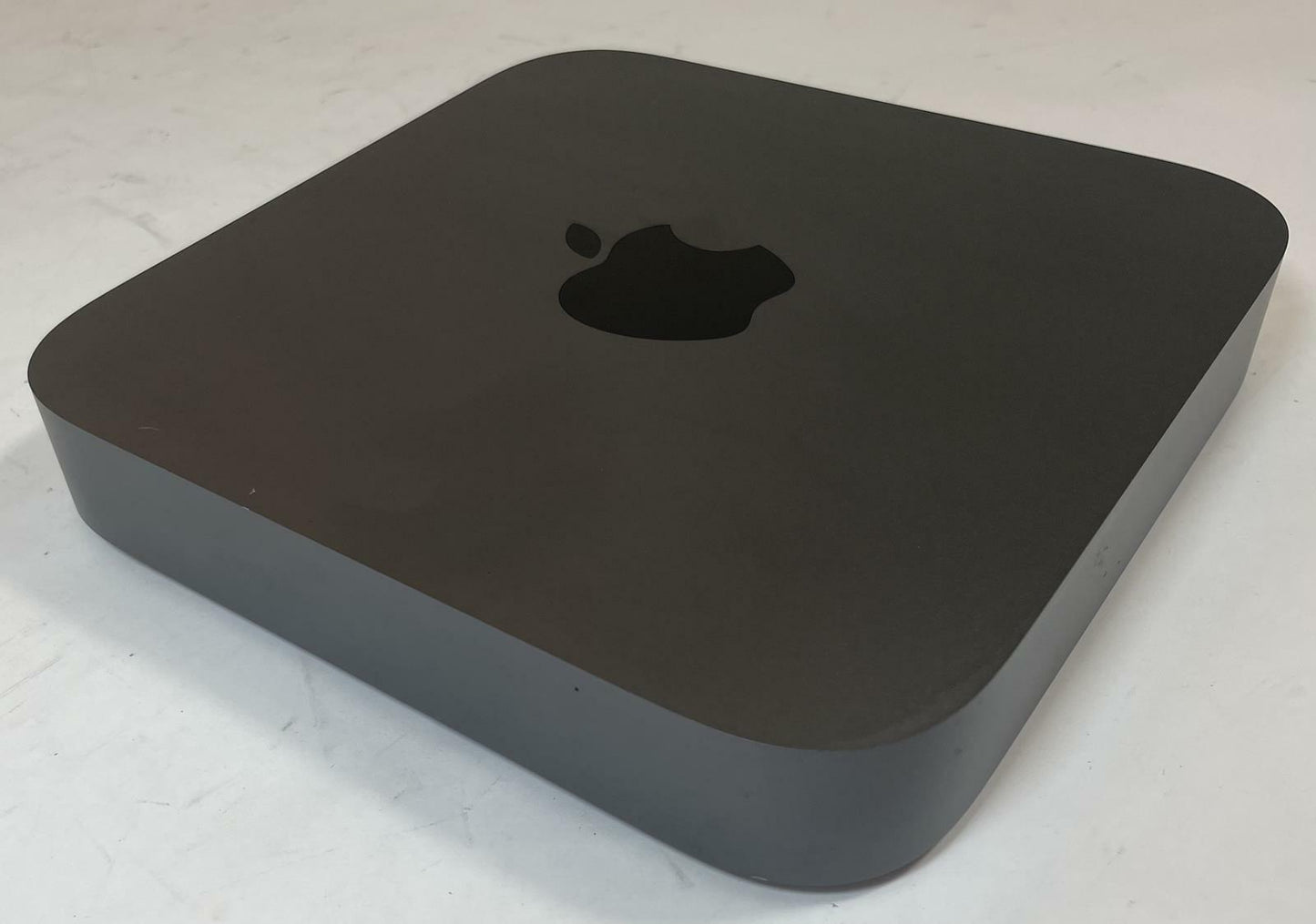 APPLE Mac Mini A1993 2018 Intel Core i5 8500B 8GB RAM 256GB NVMe Sonoma