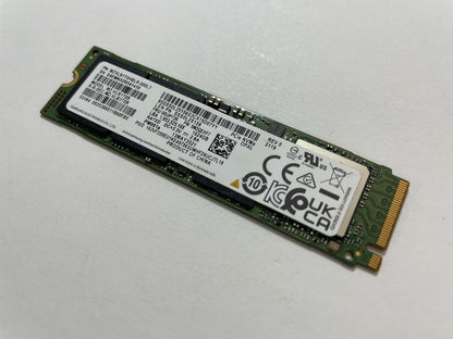 SAMSUNG MZ-VLB1T0B PM981a 1TB M.2 2280 PCIe 3 x4 NVMe Internal SSD