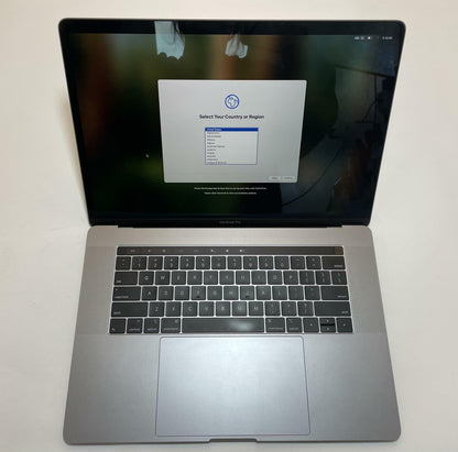 APPLE MacBook Pro A2251 2020 13" i7 1068NG7 16GB 2TB SSD Gray Sequoia -Very Good
