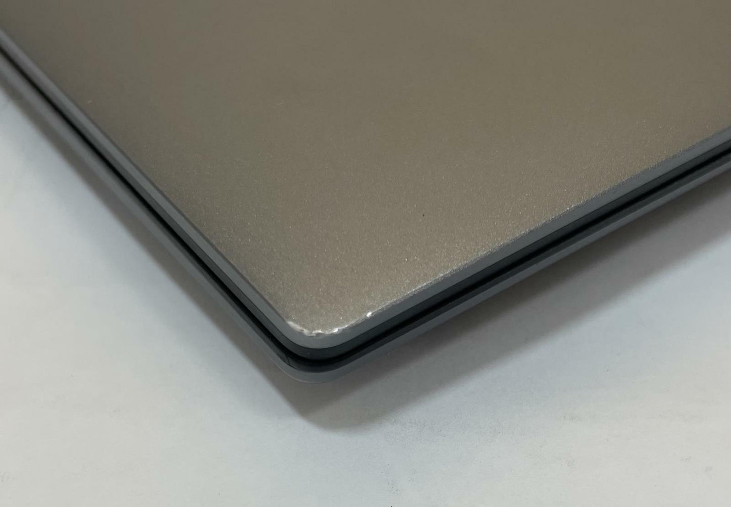 DELL PRECISION 5570 15" Touch Laptop Core i7 12700H 32GB 512GB WIN11P -Very Good