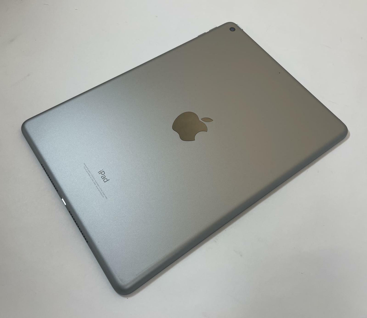 Apple iPad 6th Generation A1893 9.7" 128GB Wi-Fi Space Gray iOS -Very Good