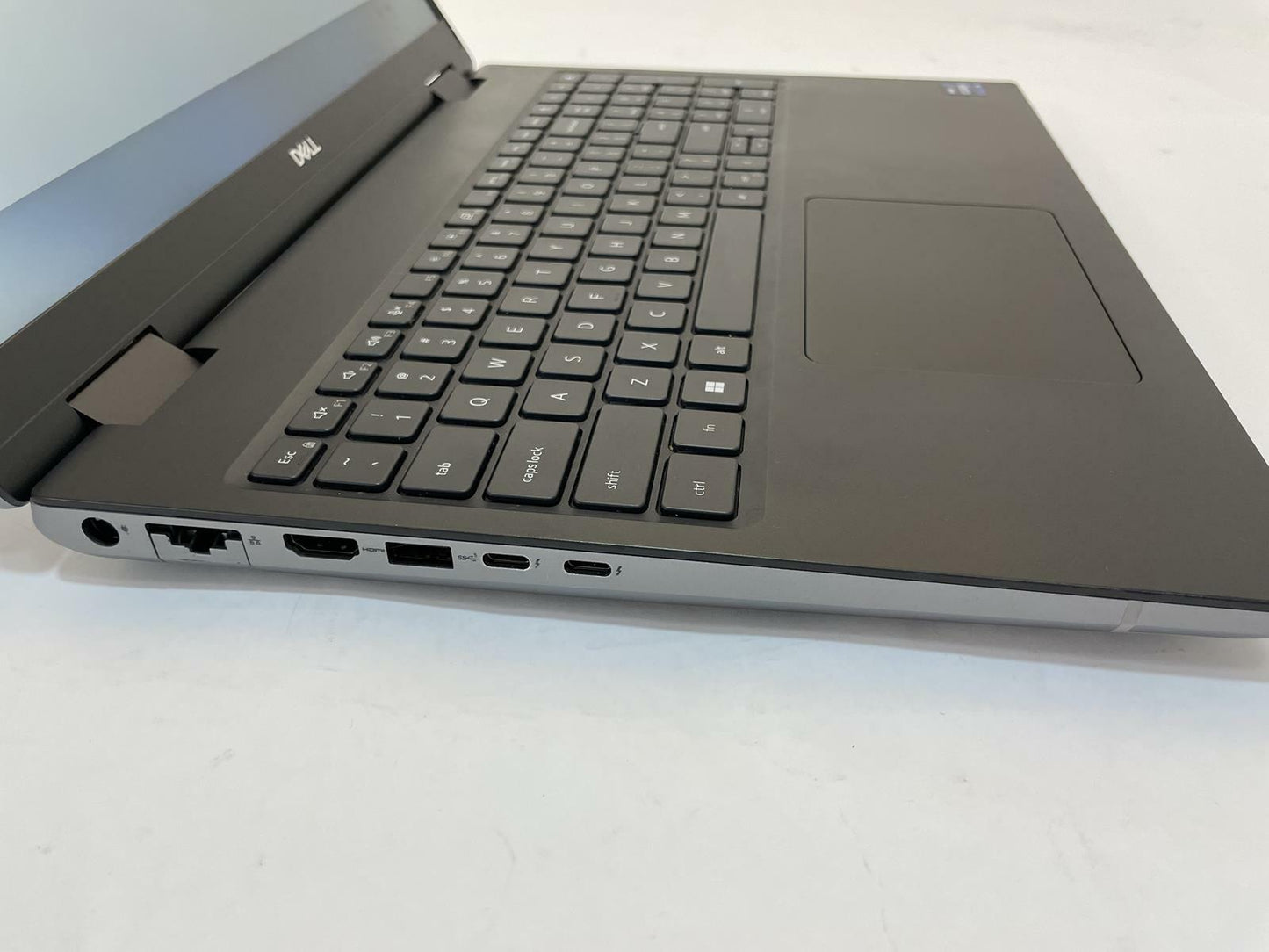 DELL PRECISION 7670 16" Laptop Core i9 12950HX 32GB 512GB NVMe WIN11 -READ