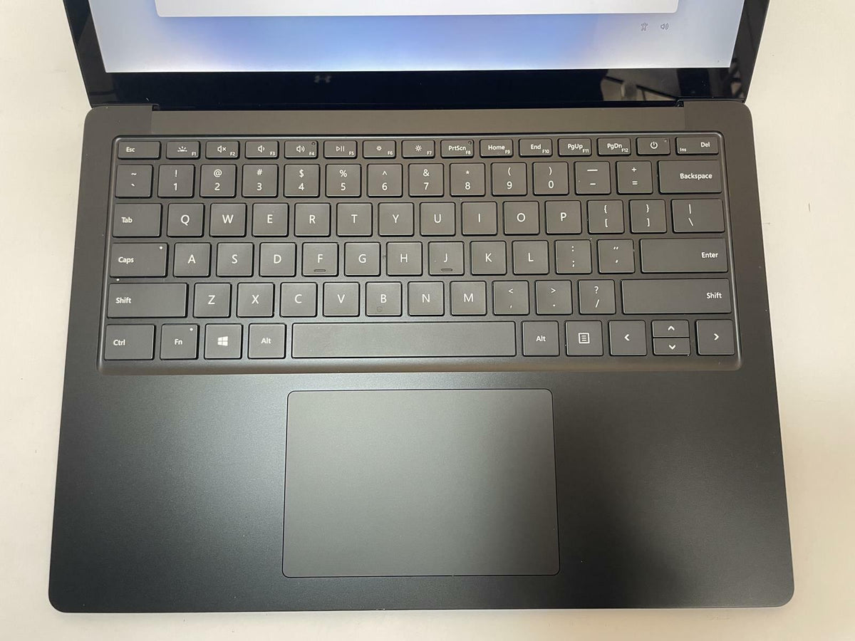 MICROSOFT Surface Laptop 4 13.5" Core i5 1135G7 16GB 512GB NVMe Black WIN11-Good
