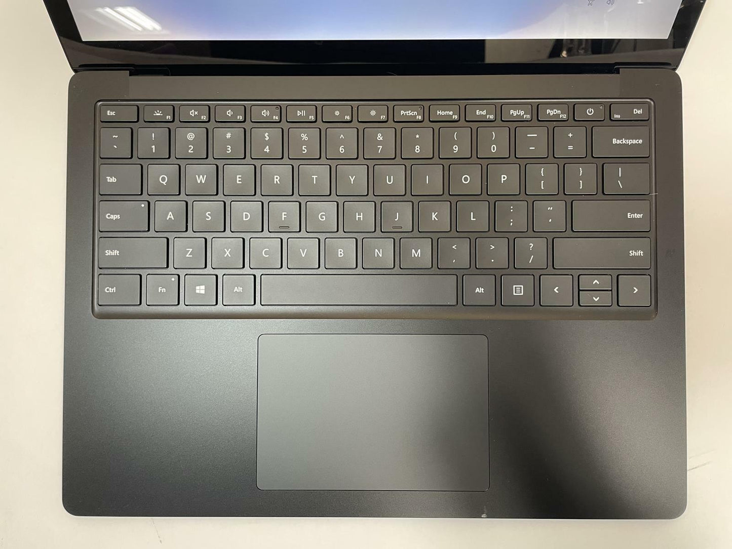 MICROSOFT Surface Laptop 3 13.5" Core i7 1065G7 16GB 256GB NVMe Windows 11 -Good