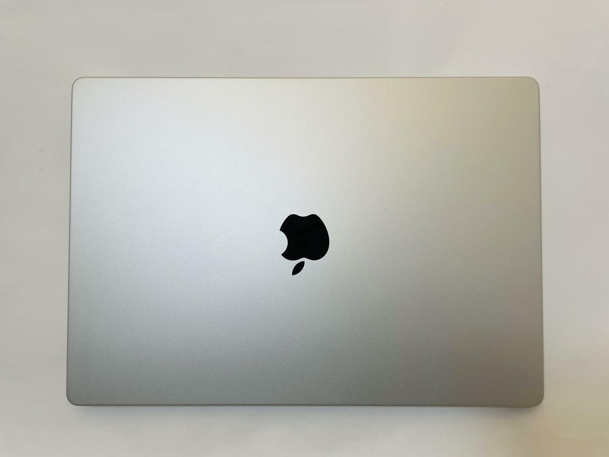 APPLE MacBook Pro A2485 2021 16" M1 Pro 16GB 512GB SSD Silver Tahoe -Good