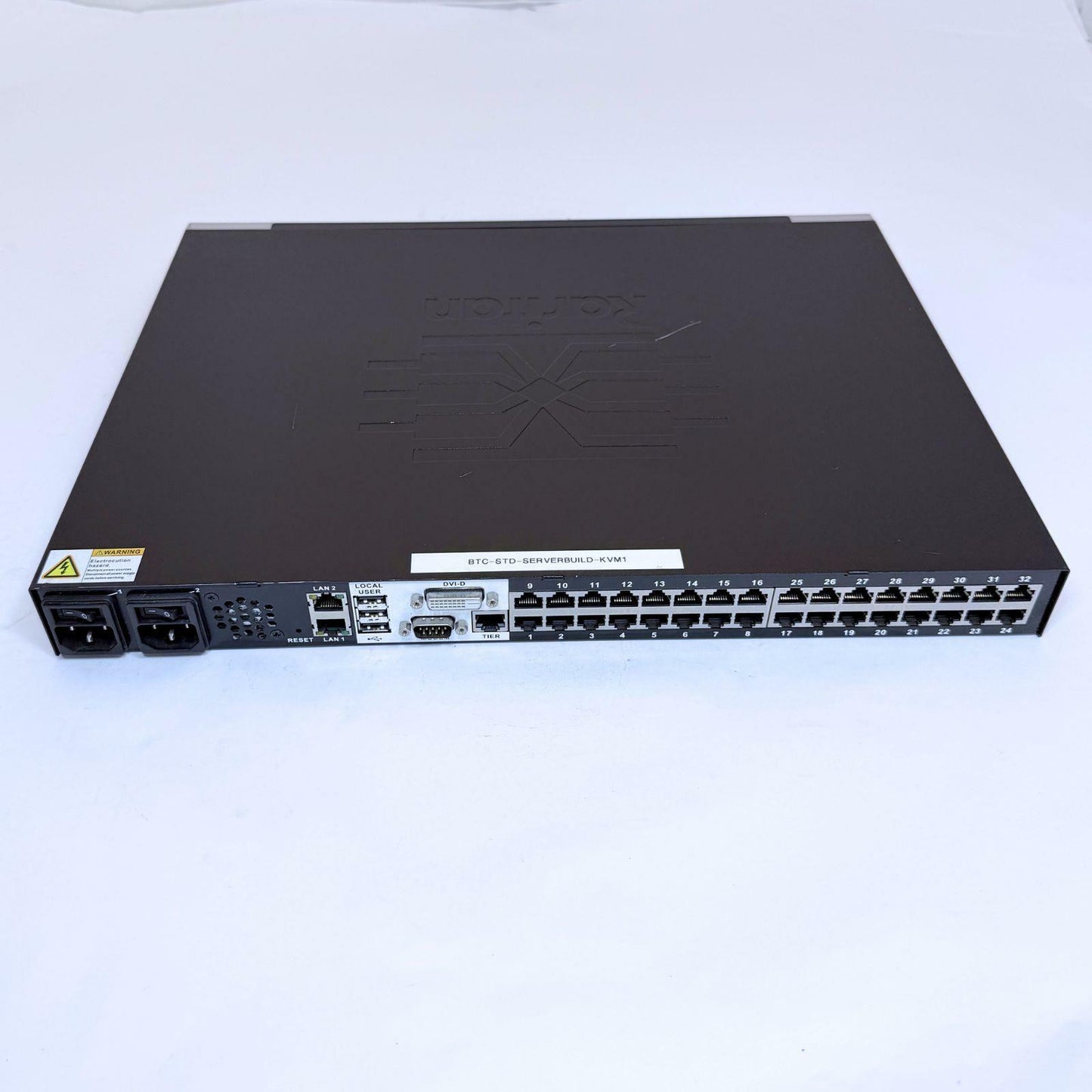 Raritan Dominion DKX3-232 32-Port KVM Over IP Switch
