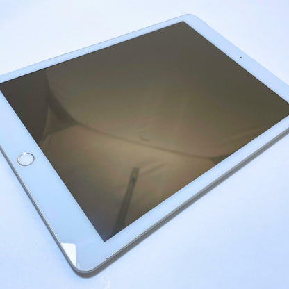 APPLE iPad (8th Gen) A2428 10.2" 32GB Unlocked Silver