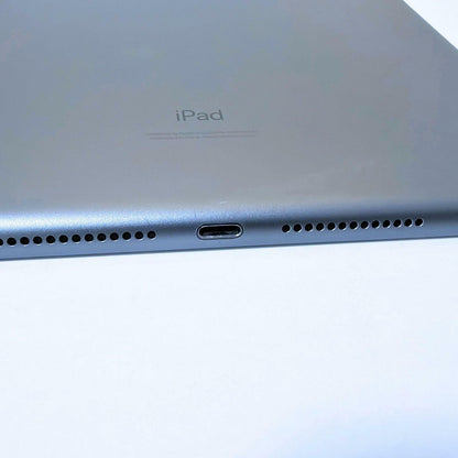 Apple iPad (8th Gen) A2270 10.2" 32GB WiFi Space Gray - Very Good