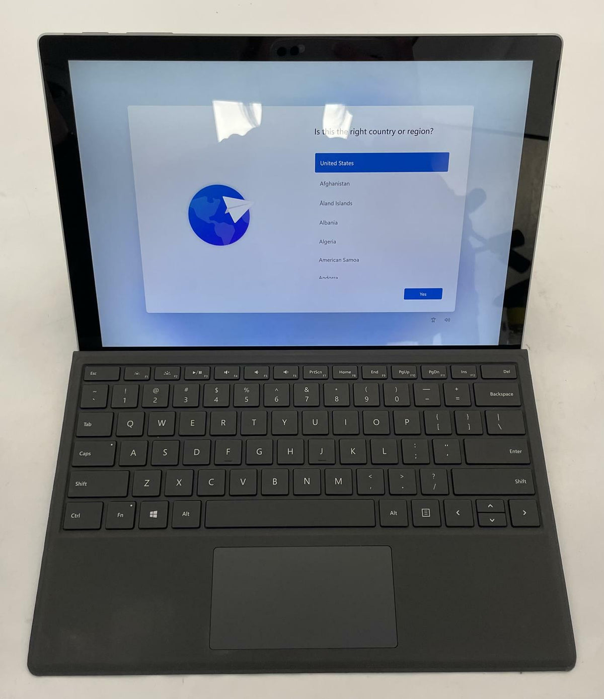 MICROSOFT SURFACE PRO 7 Plus i5 1135G7 8GB 256GB NVMe WIN11 -Good -W/ Keyboard