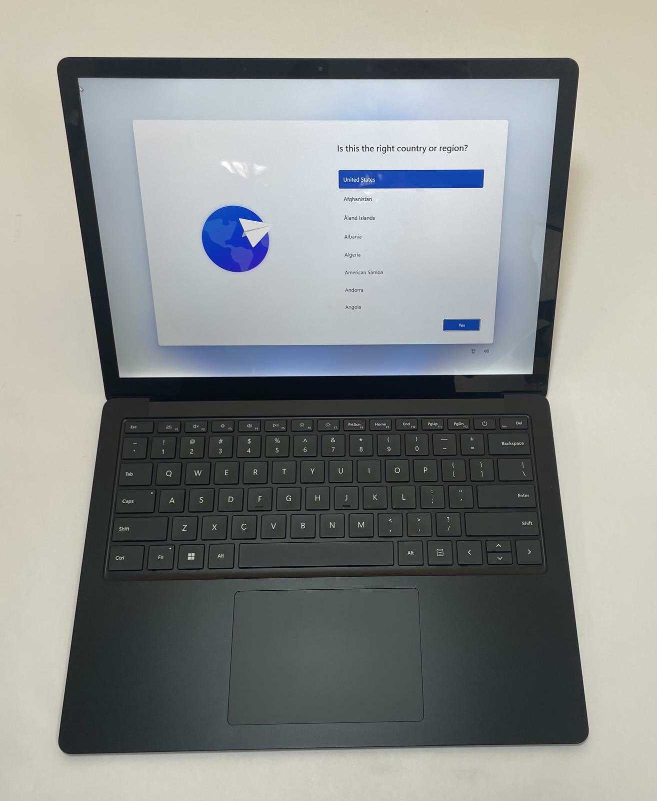 MICROSOFT Surface Laptop 5 13.5" Core i7 1265U 16GB 255GB NVMe WIN11 -SEE PHOTOS