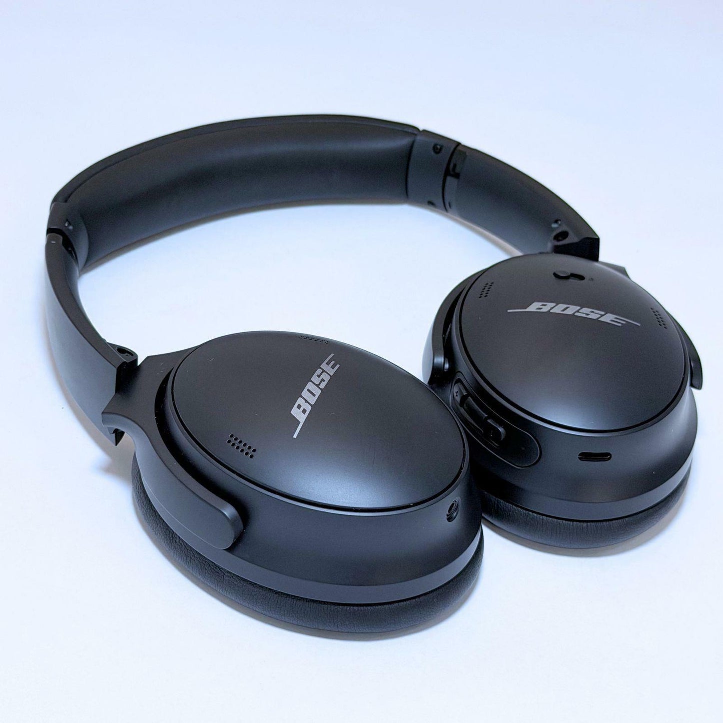 Bose QuietComfort 45 SE Wireless Headphones Bluetooth Noise Cancelling Excellent