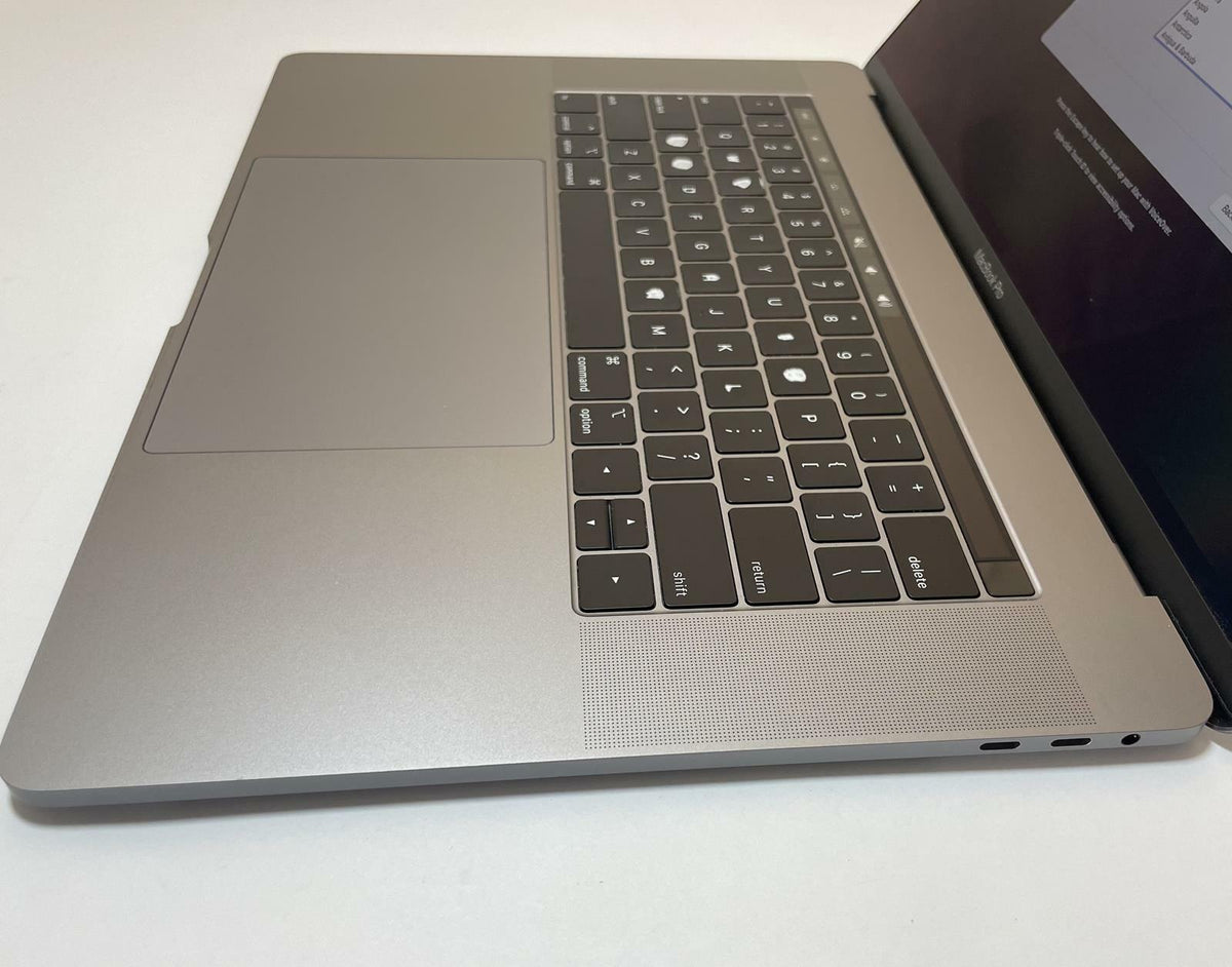 APPLE MacBook Pro A1990 2019 15" Core i9 9880H 16GB 512GB SSD Gray Sequoia