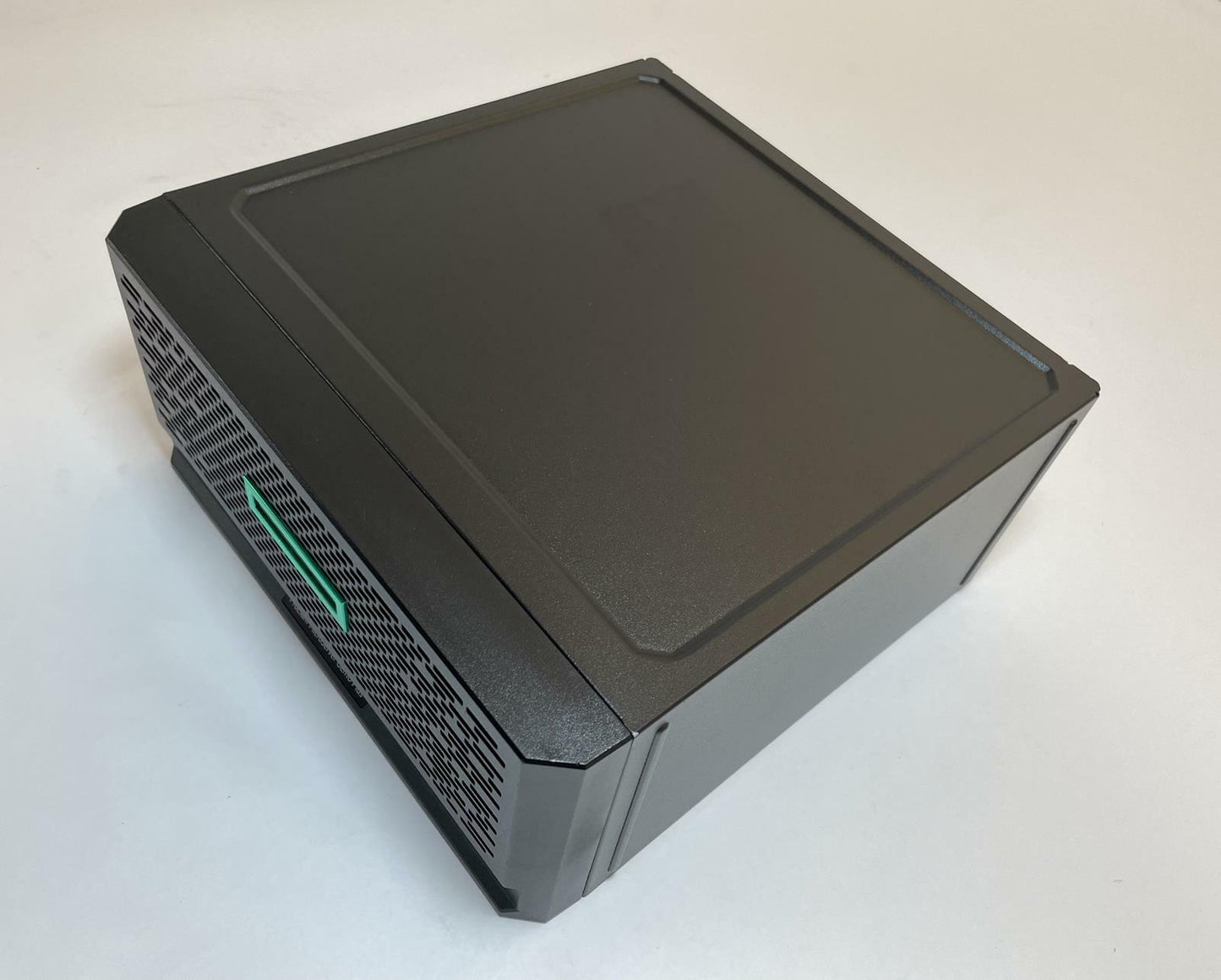 HPE PROLIANT MICROSERVER Gen10 PLUS Xeon E-2224 3.40GHz 16GB 1TB -READ