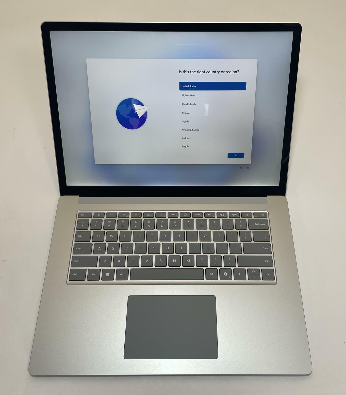 MICROSOFT SURFACE LAPTOP 6 FOR BUSINESS 15" Ultra 7 165H 16GB 256GB W11-VeryGood
