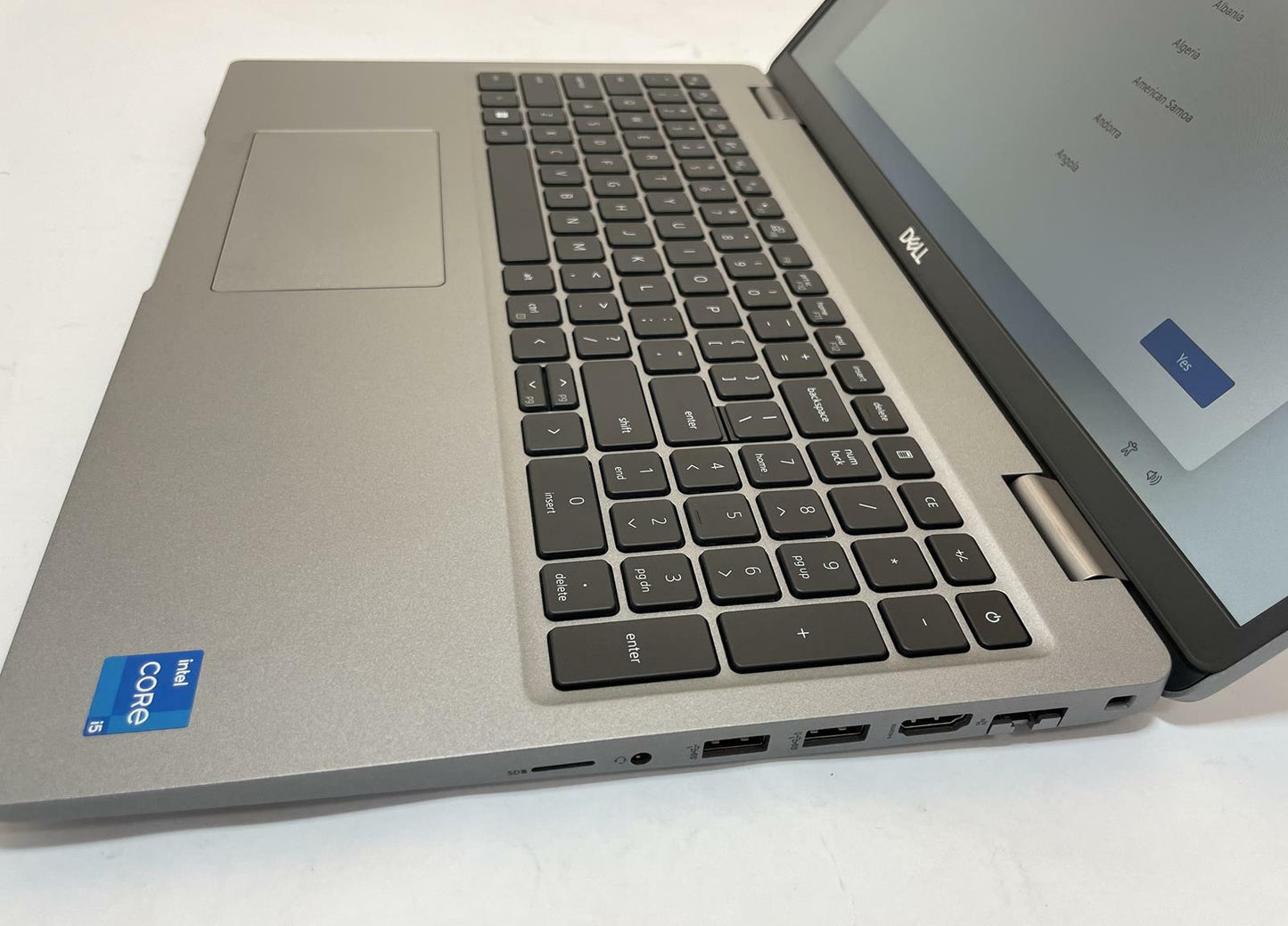 DELL LATITUDE 5530 15" Laptop Core i5-1245U 16GB 256GB NVMe Windows 11-Very Good