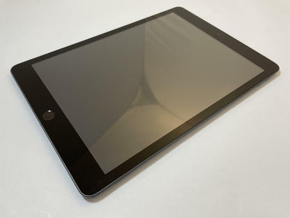 APPLE iPad (8th Gen) A2428 10.2" 32GB Unlocked Black & Gray iOS -Good