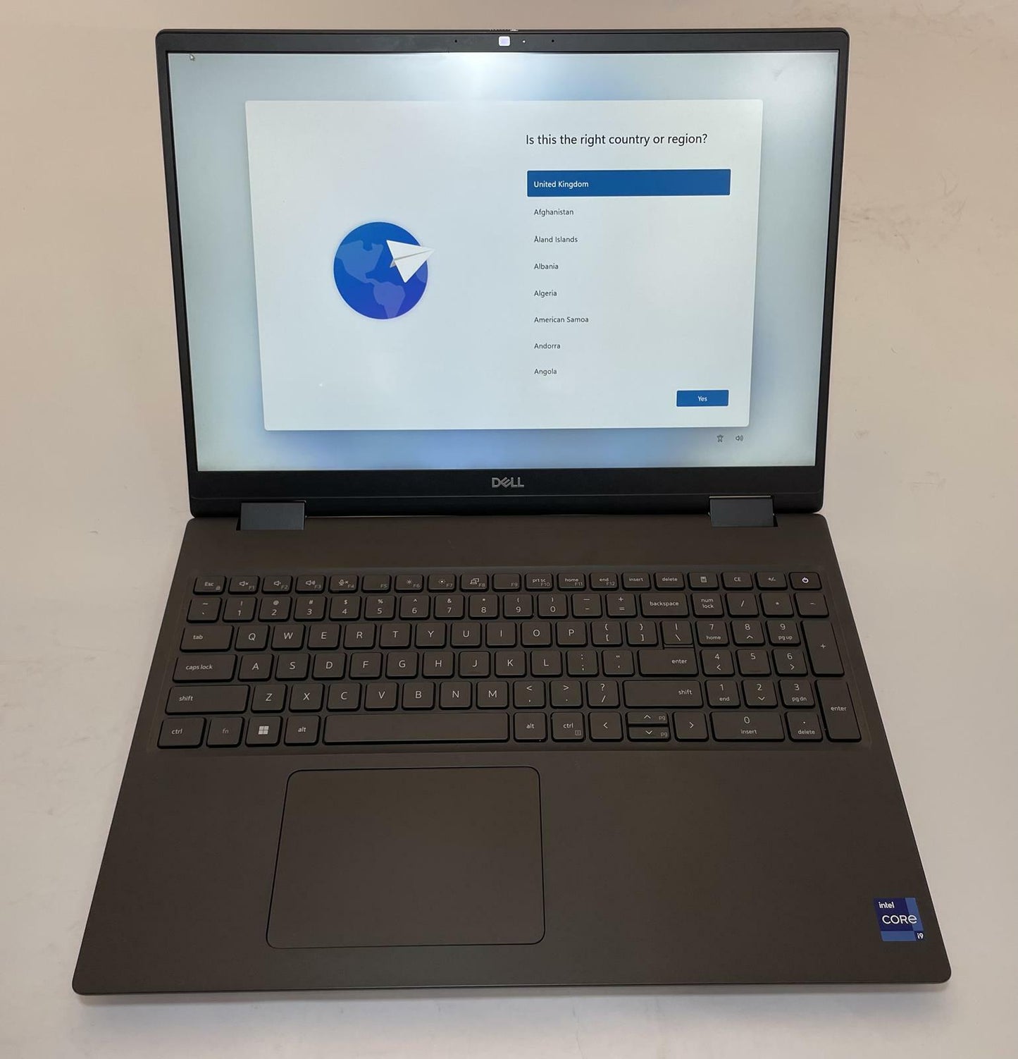 DELL PRECISION 7670 16" Laptop Core i9 12950HX 32GB 512GB NVMe WIN11 -READ