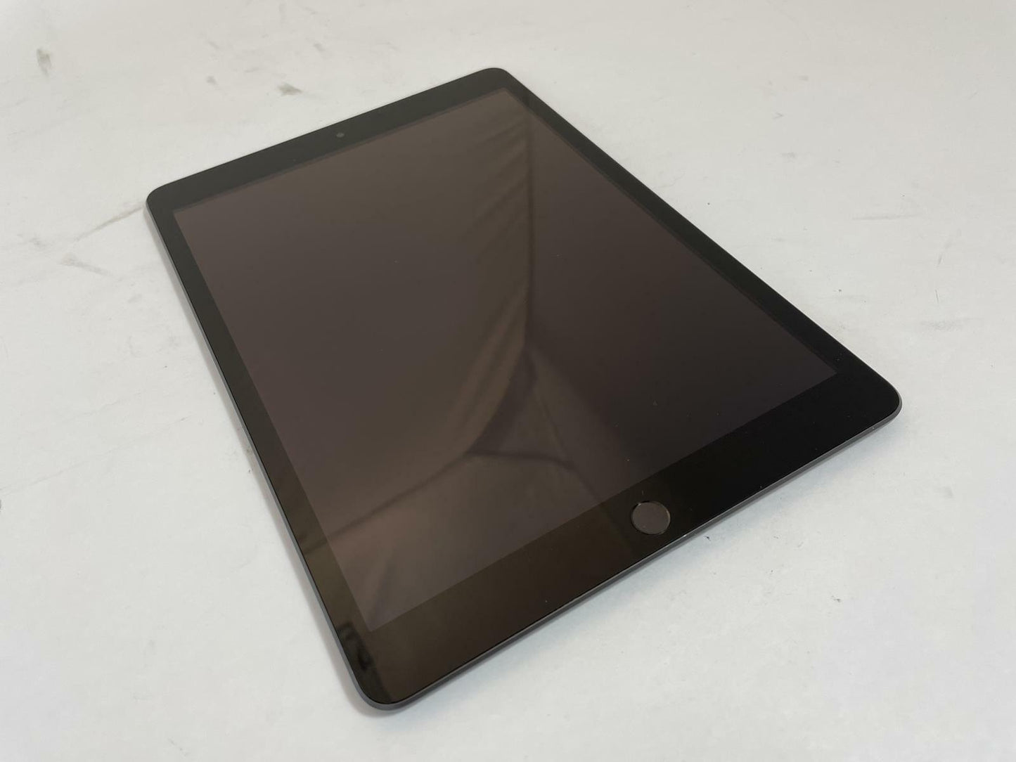 APPLE iPad 9th Gen A2602 10.2" 256GB WiFi Only Gray iOS -Very Good