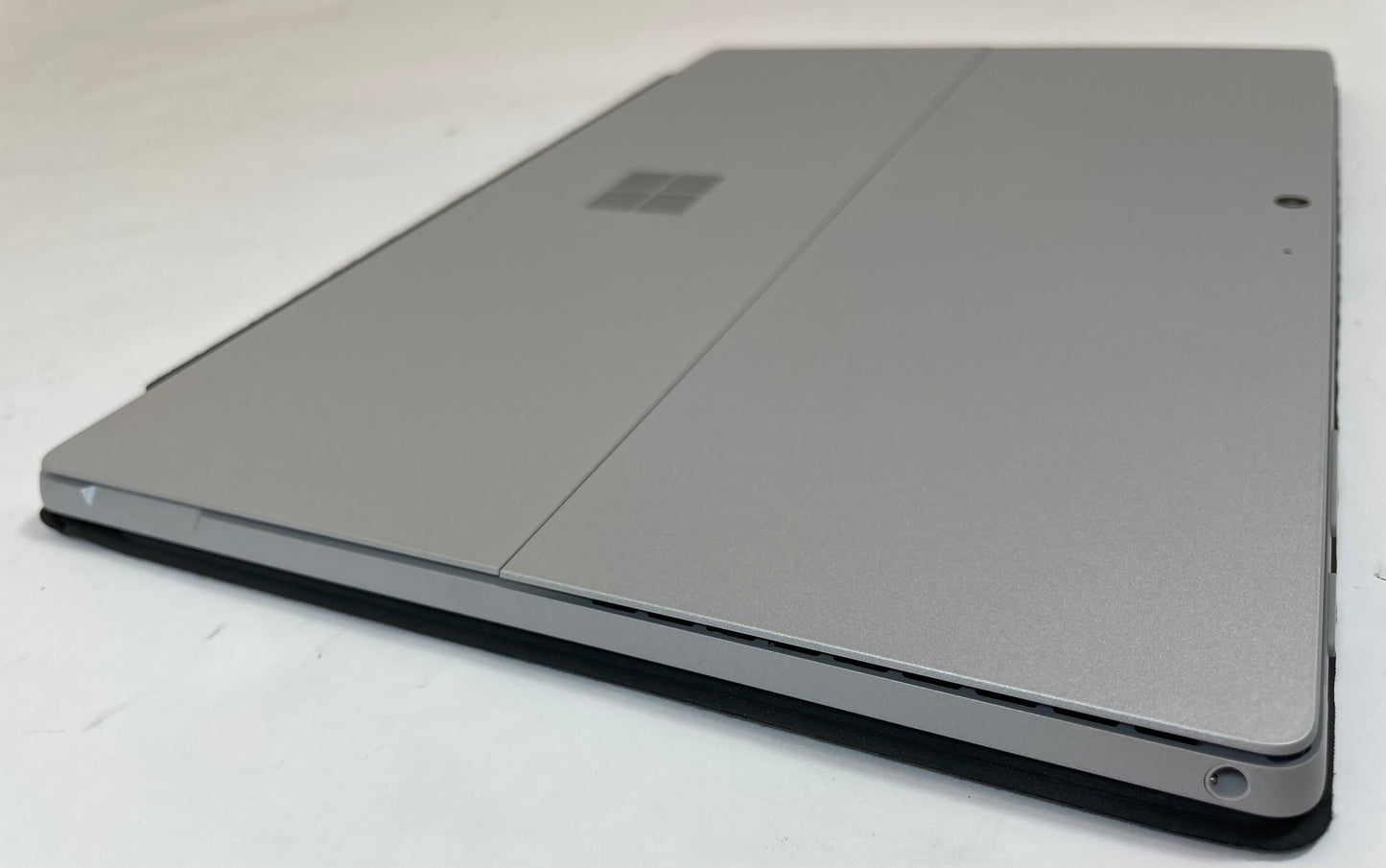 MICROSOFT Surface Pro 7 12.3" i5 1035G4 8GB 256GB NVMe WIN11 W/ Keyboard -Good
